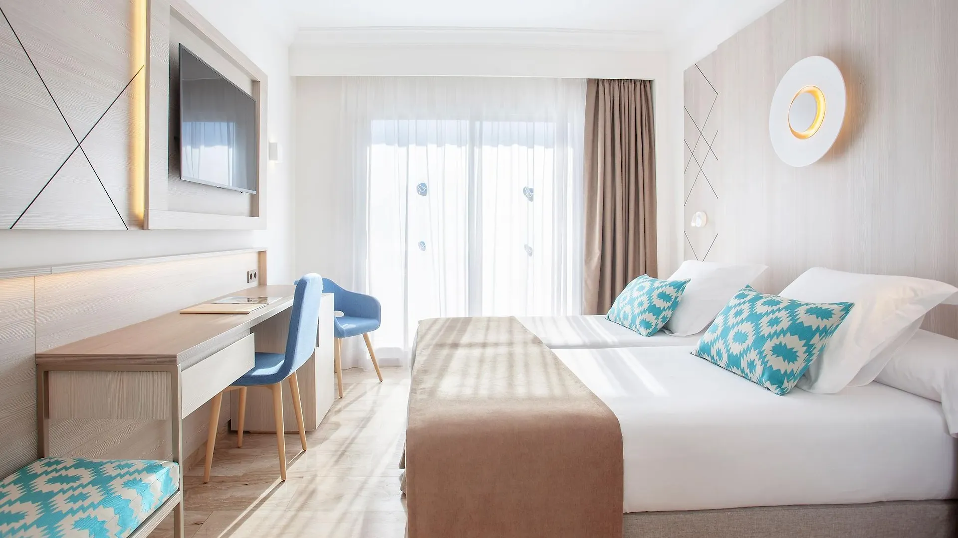 Aparthotel Grupotel Los Principes & Spa Playa de Muro