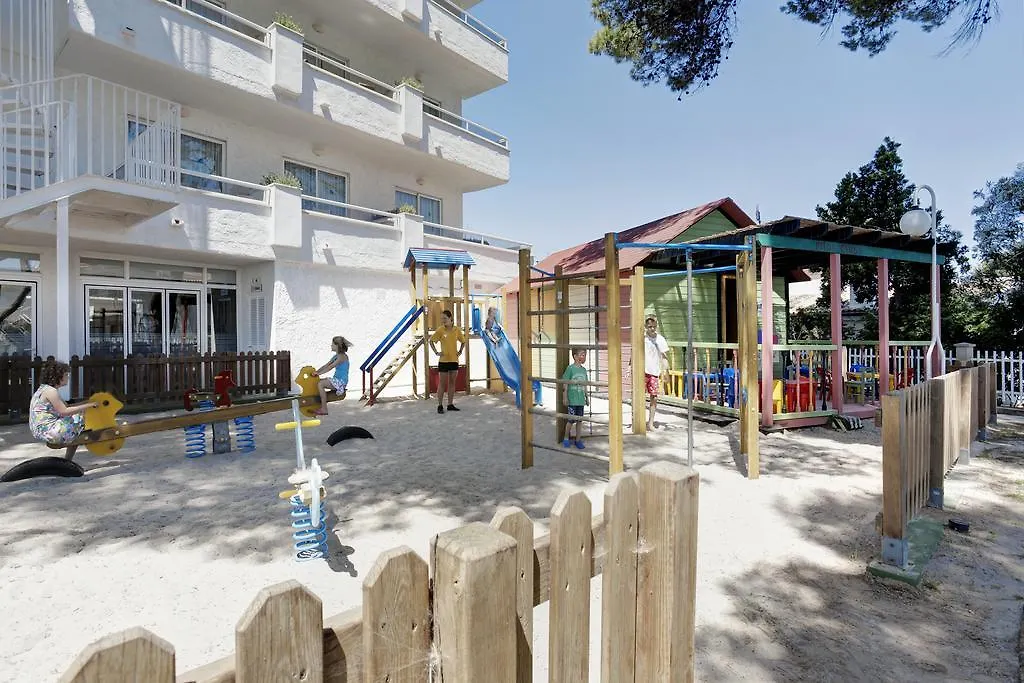 Grupotel Los Principes & Spa Playa de Muro