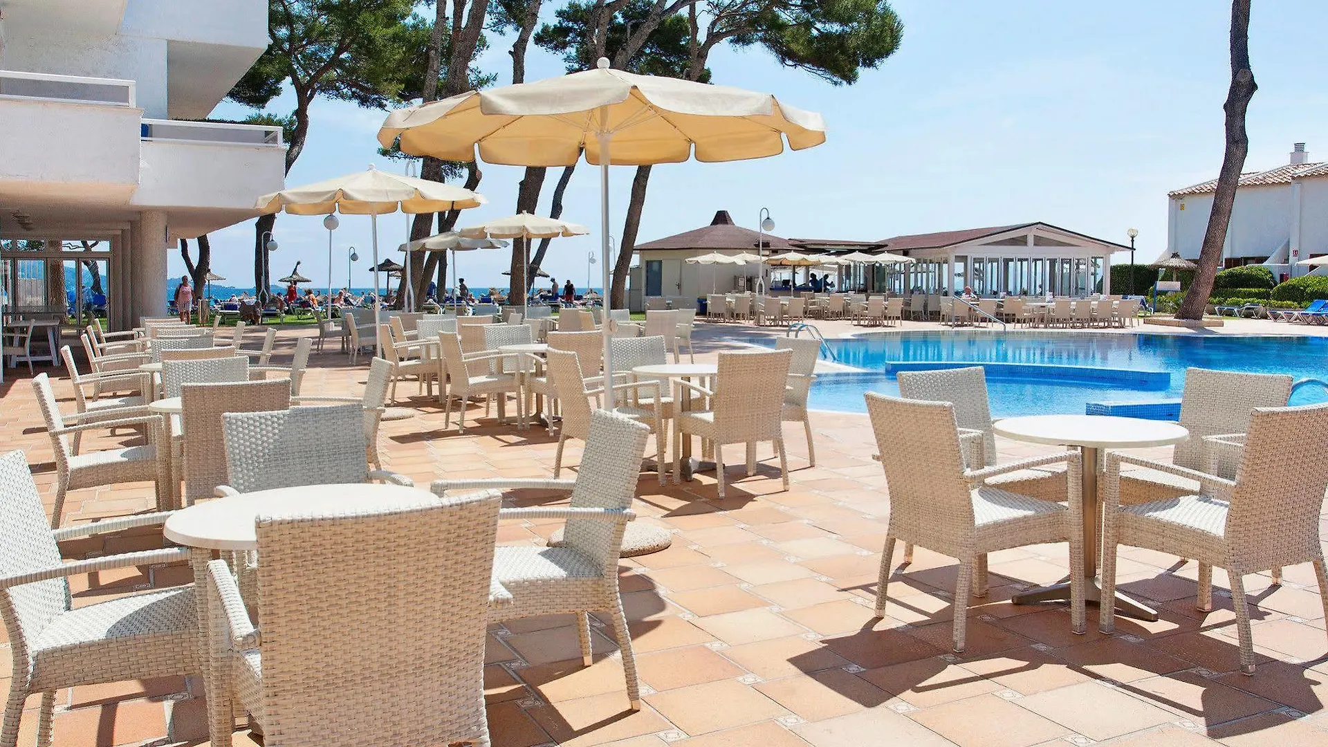 Grupotel Los Principes & Spa Playa de Muro  4*, Playa de Muro (Mallorca) Spain