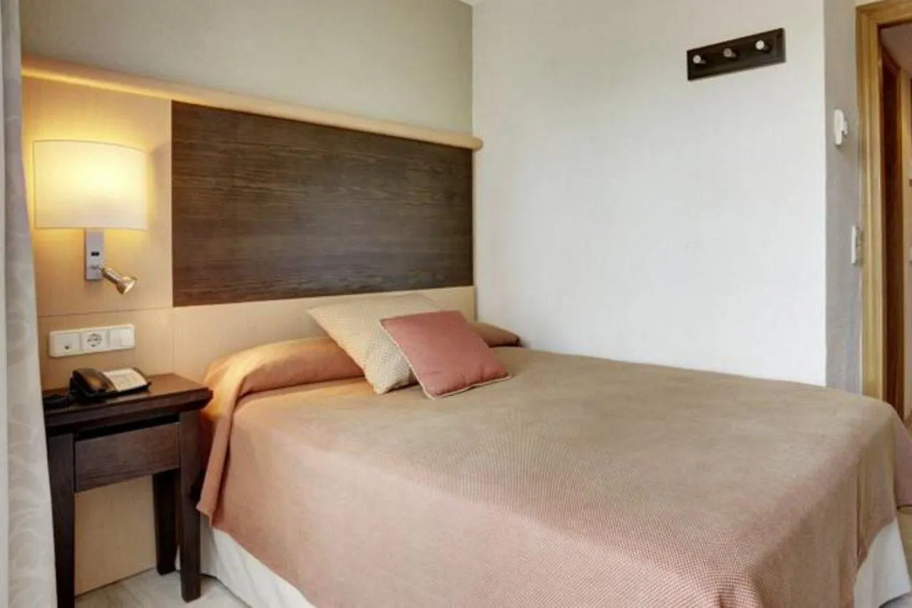 Aparthotel Grupotel Los Principes & Spa Playa de Muro